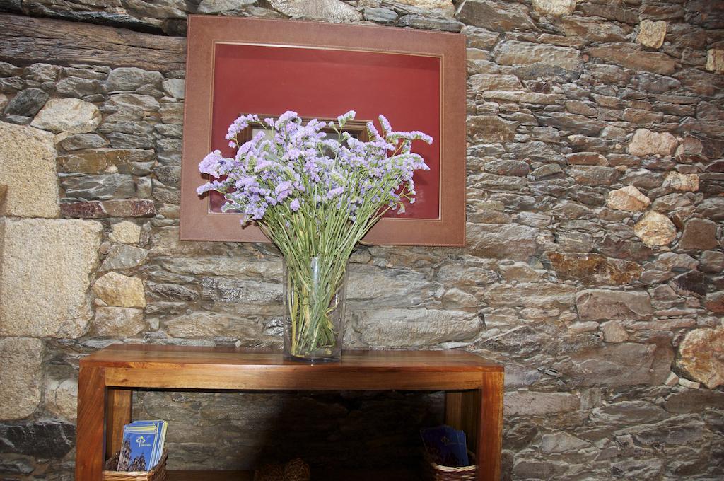 Albergue Los Blasones 사리아루고 외부 사진