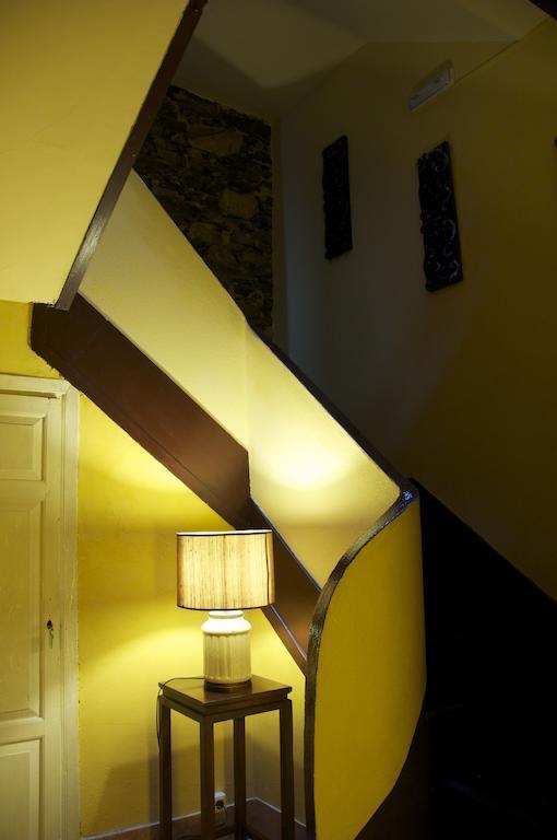 Albergue Los Blasones 사리아루고 외부 사진