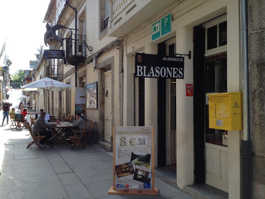 Albergue Los Blasones 사리아루고 외부 사진
