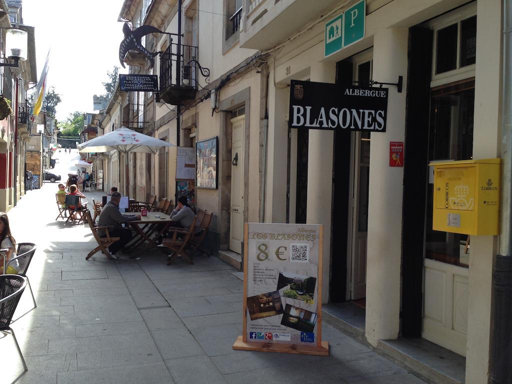 Albergue Los Blasones 사리아루고 외부 사진